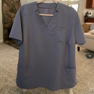 Jaanuu light used grey scrub set